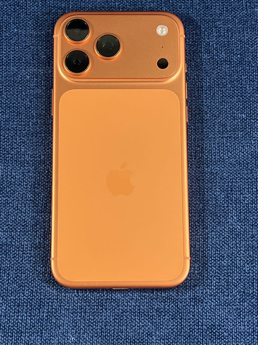 iPhone 17 Pro Max Naranja Cosmico