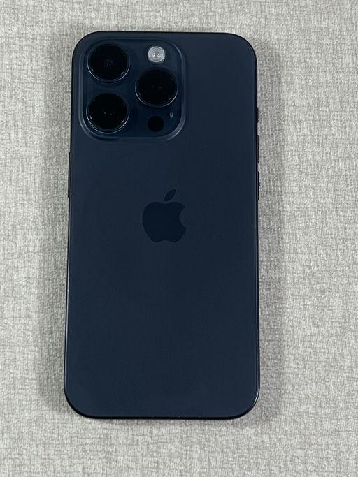 iPhone 15 Pro Titanio Azul