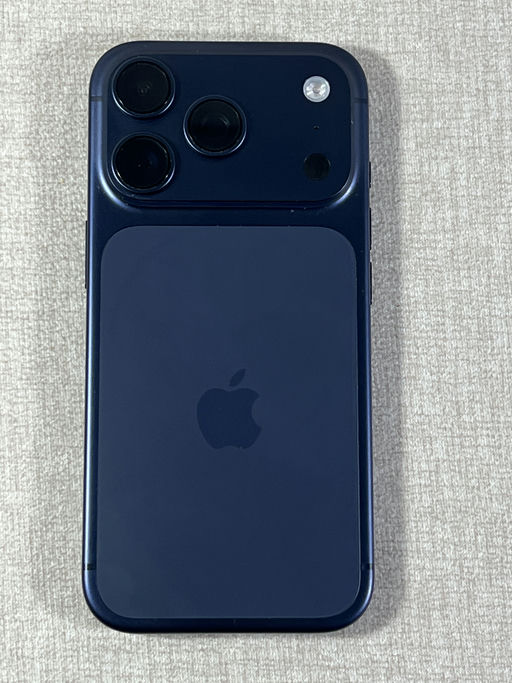 iPhone 17 Pro Azul Profundo