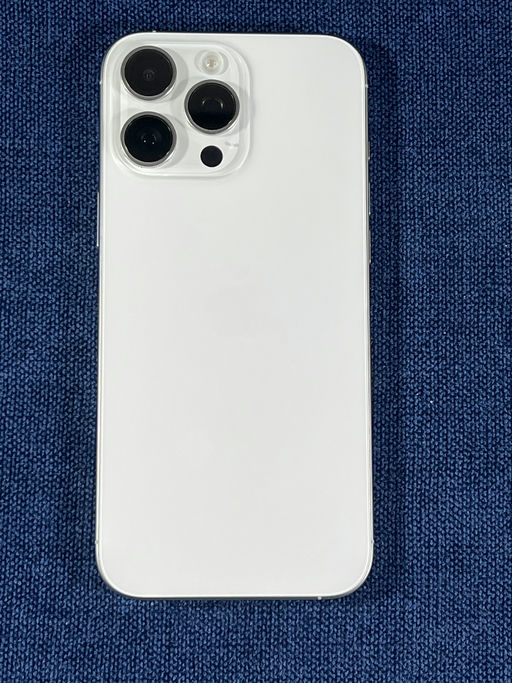iPhone 16 Pro Max Titanio Blanco
