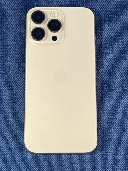 iPhone 16 Pro Max Titanio Desierto