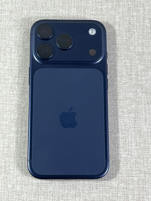 iPhone 17 Pro Azul Profundo