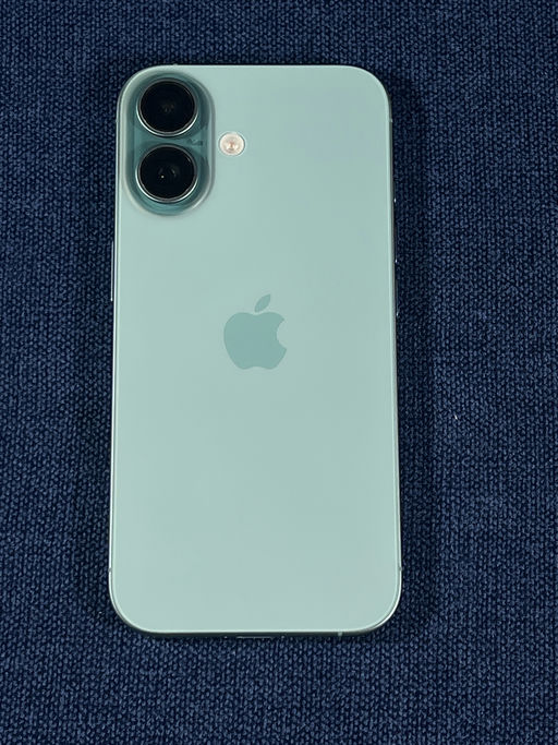 iPhone 16 Verde Azulado