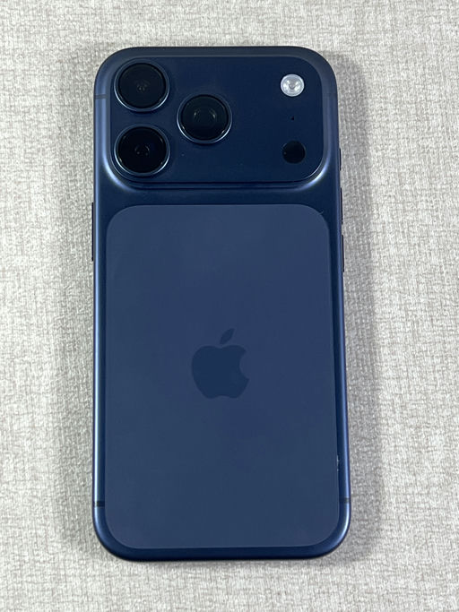 iPhone 17 Pro Azul Profundo