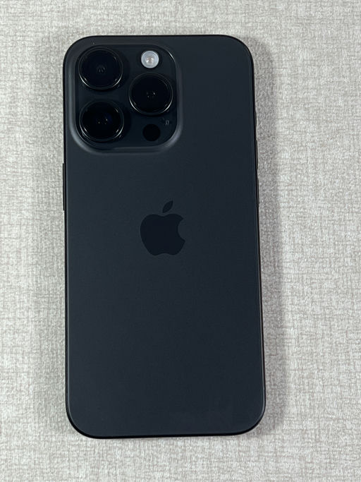iPhone 15 Pro Titanio Negro