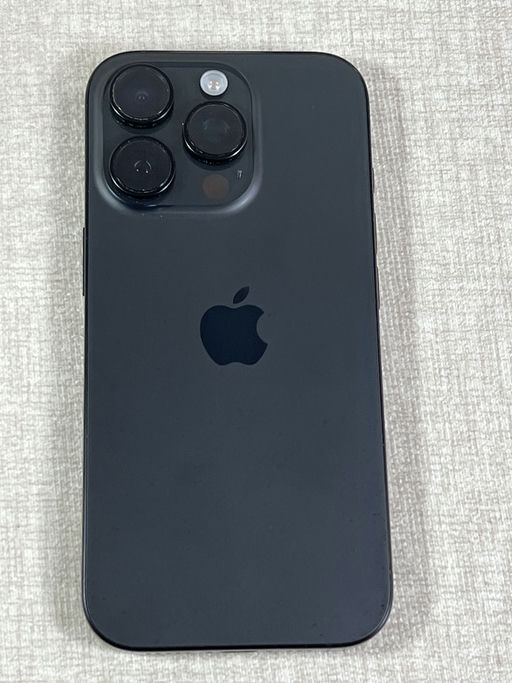 iPhone 16 Pro Titanio Negro
