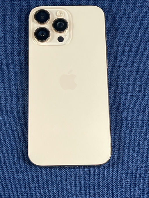iPhone 16 Pro Max Titanio Desierto