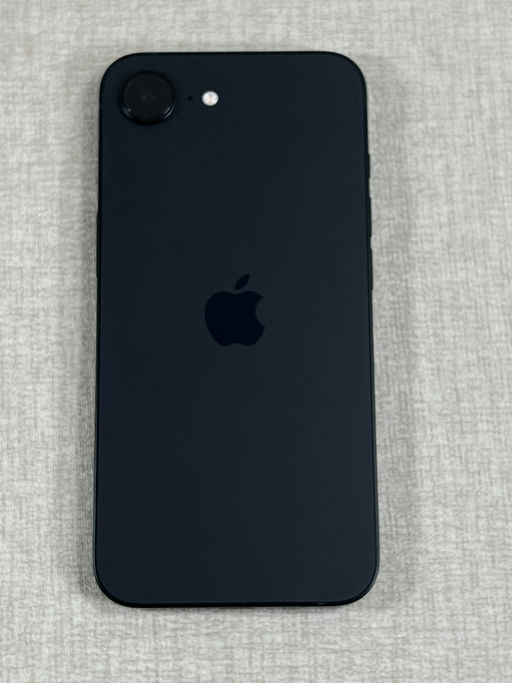 iPhone 16e Negro